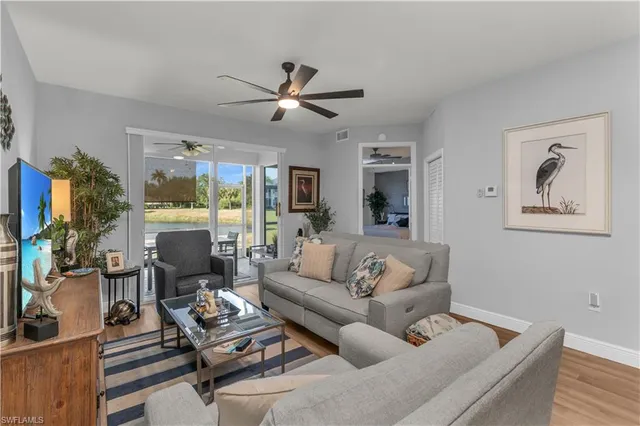 $296,500 | 350 Newport Drive, Unit 1902, Naples, FL 34114