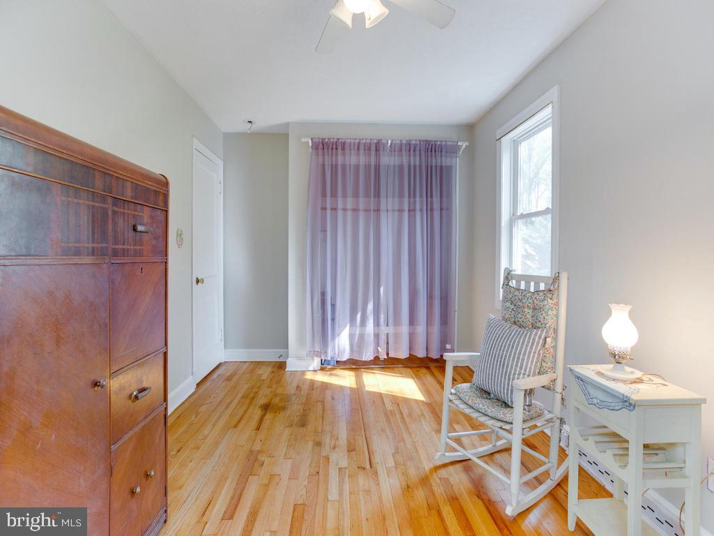 1249 Maple Road Arnold, MD 21012 - Photo 19 of 44 Gallery Image 19