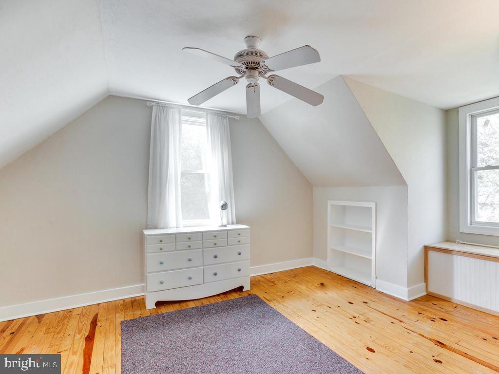 1249 Maple Road Arnold, MD 21012 - Photo 24 of 44 Gallery Image 24