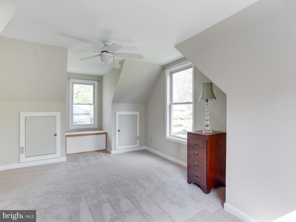 1249 Maple Road Arnold, MD 21012 - Photo 33 of 44 Gallery Image 33