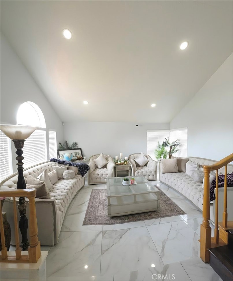 911 Homestead Road Corona, CA 92878 - Photo 2 of 24
