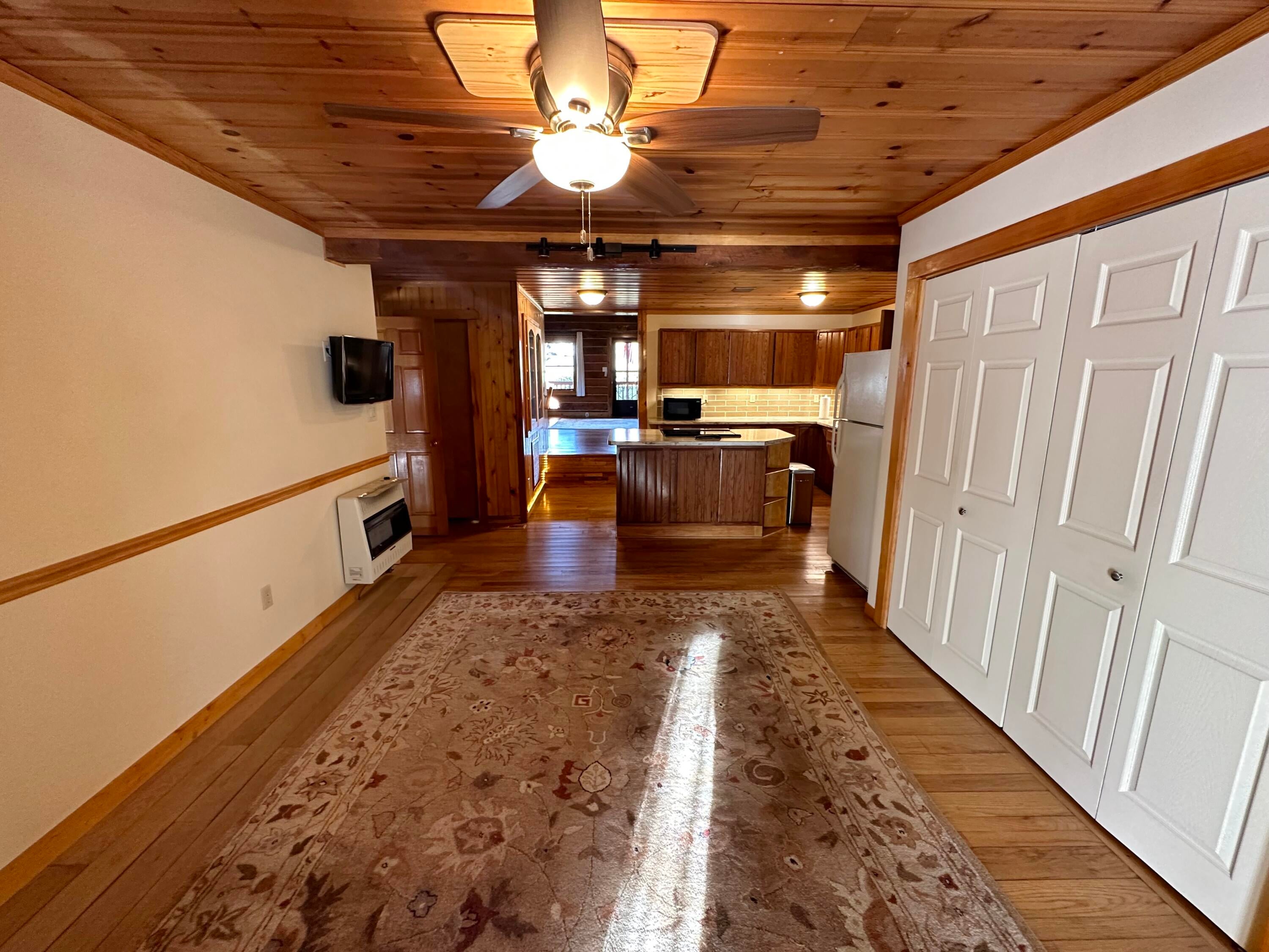 1410 Stone House Road Caldwell, WV 24925 - Photo 16 of 28 Gallery Image 16