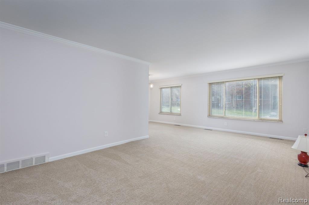 928 North Adams Road, Unit 2 Birmingham, MI 48009 - Photo 21 of 23