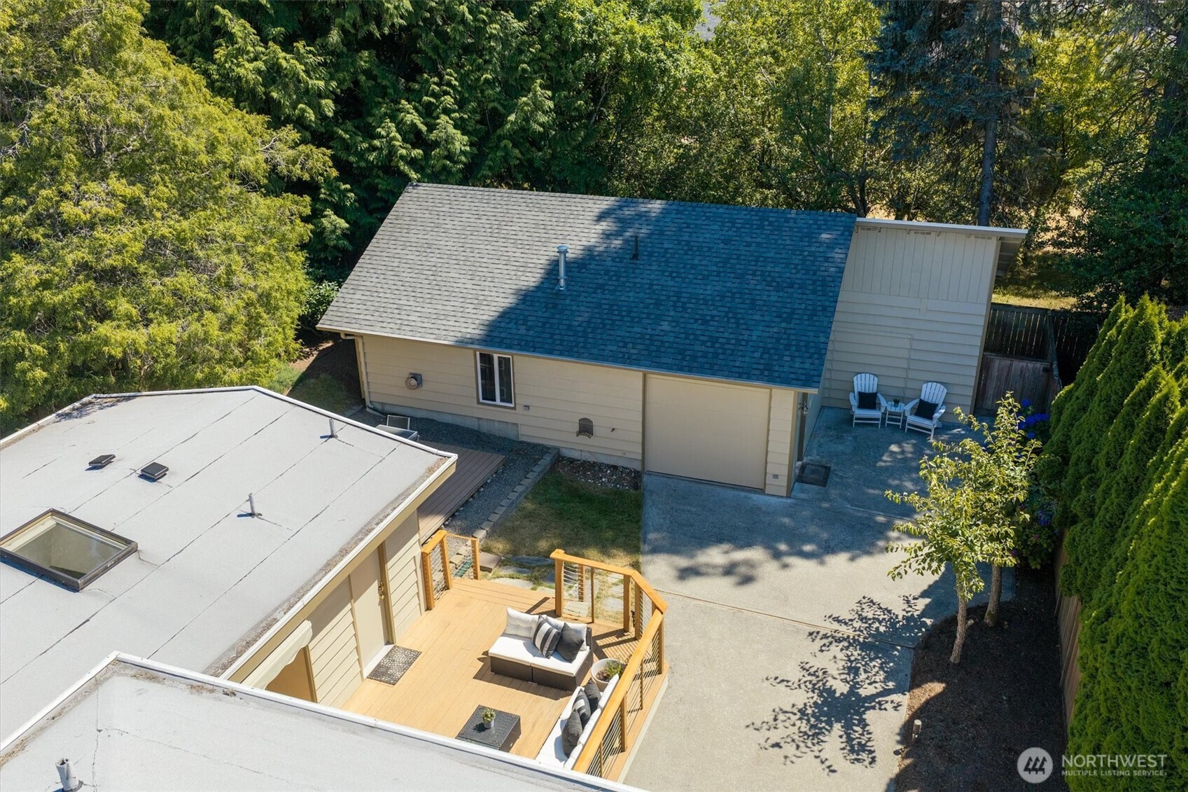 1925 Southwest 167th Street Burien, WA 98166 - Photo 2 of 40 Gallery Image 2