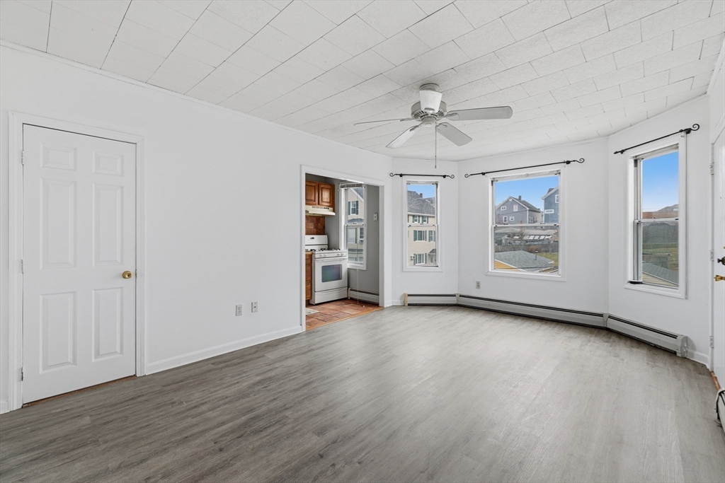 221 Beach Street Fall River, MA 02721 - Photo 5 of 32