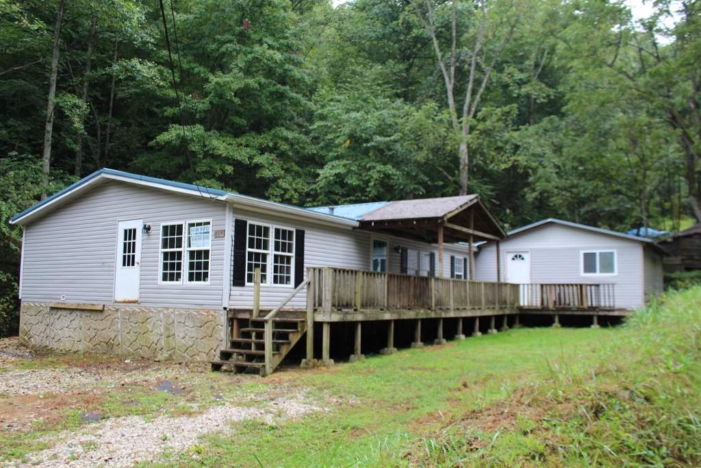 893 Dent Frk Road Hewett, WV 25108 - Photo 2 of 10 Gallery Image 2