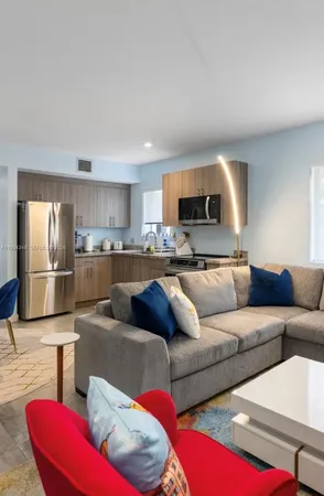 $2,400 | 165 Northwest 39th Street, Unit 7, Miami, FL 33127