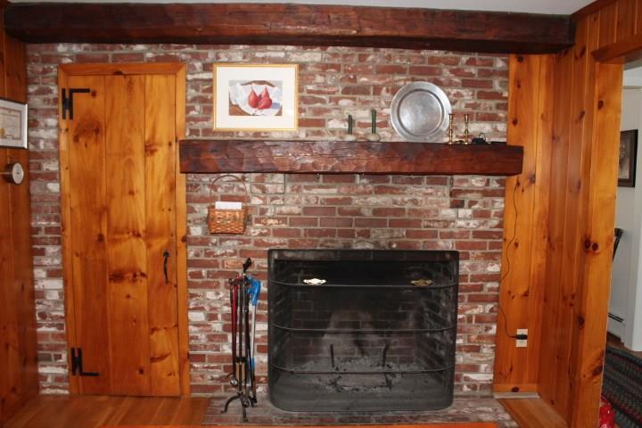 13 Robin Road Auburn, ME 04210 - Photo 12 of 28 Brick Hearth, Gas Fireplace