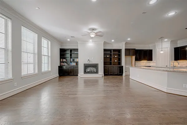 $3,500 | 5226 Kiam Street, Unit 1002, Houston, TX 77007