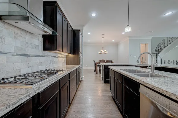 $3,500 | 5226 Kiam Street, Unit 1002, Houston, TX 77007