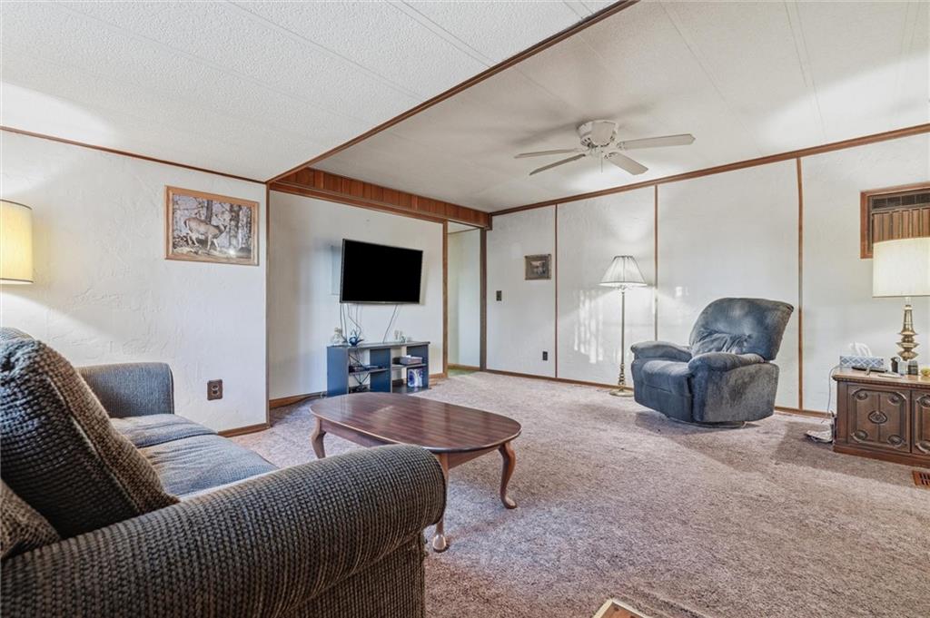 58 Dairy Road Charleroi, PA 15022 - Photo 10 of 48 Gallery Image 10