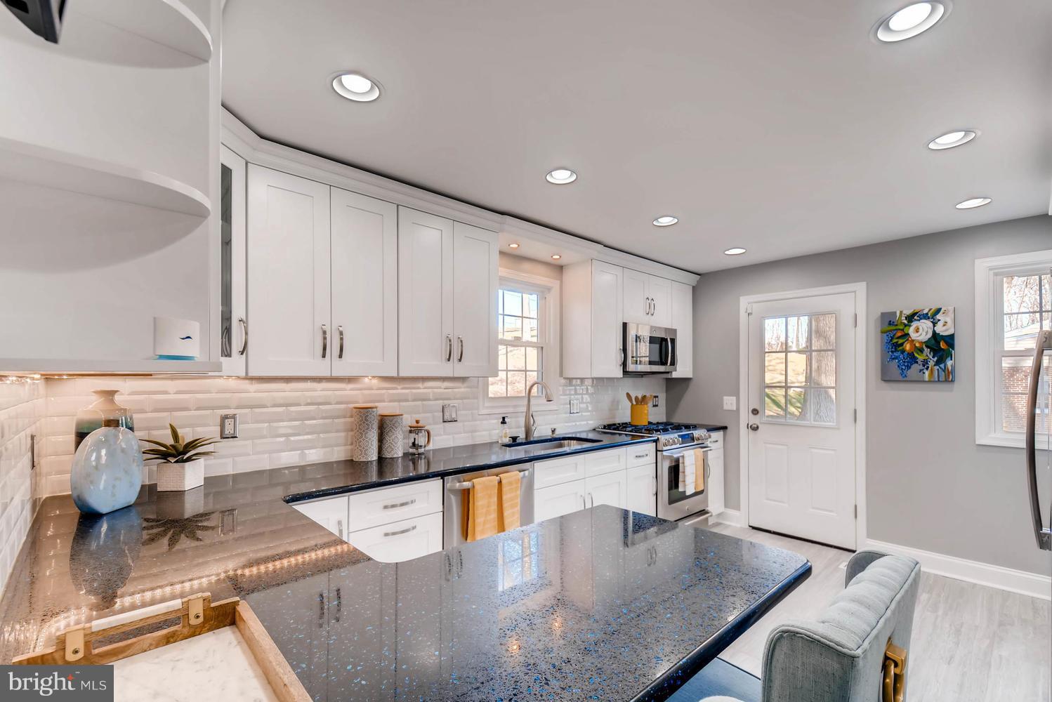 206 Patann Road Lutherville-Timonium, MD 21093 - Photo 8 of 28 Interior (General)
