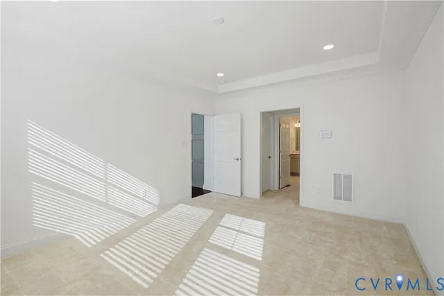 a view of a livingroom with a hallway