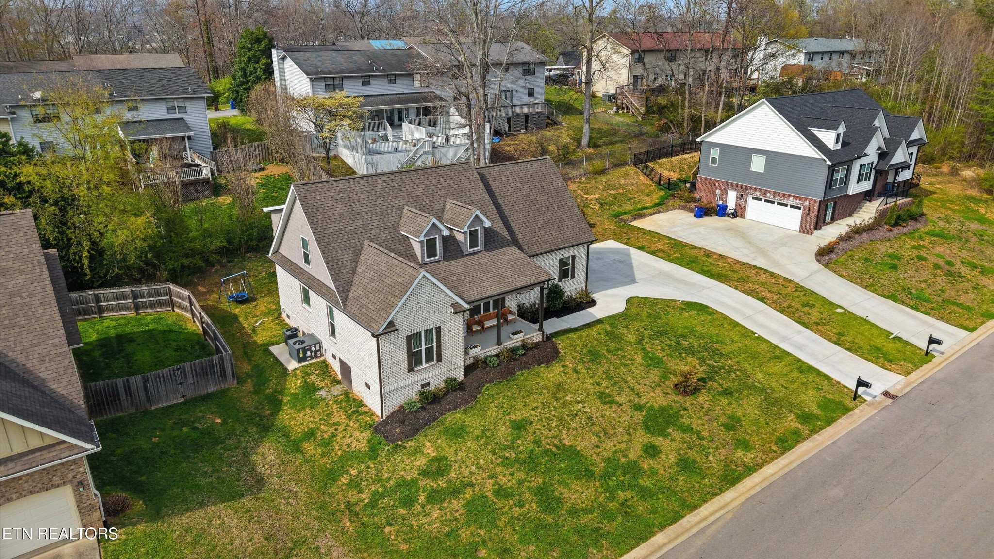 115 Crossroads Boulevard Oak Ridge, TN 37830 - Photo 30 of 39 Gallery Image 30