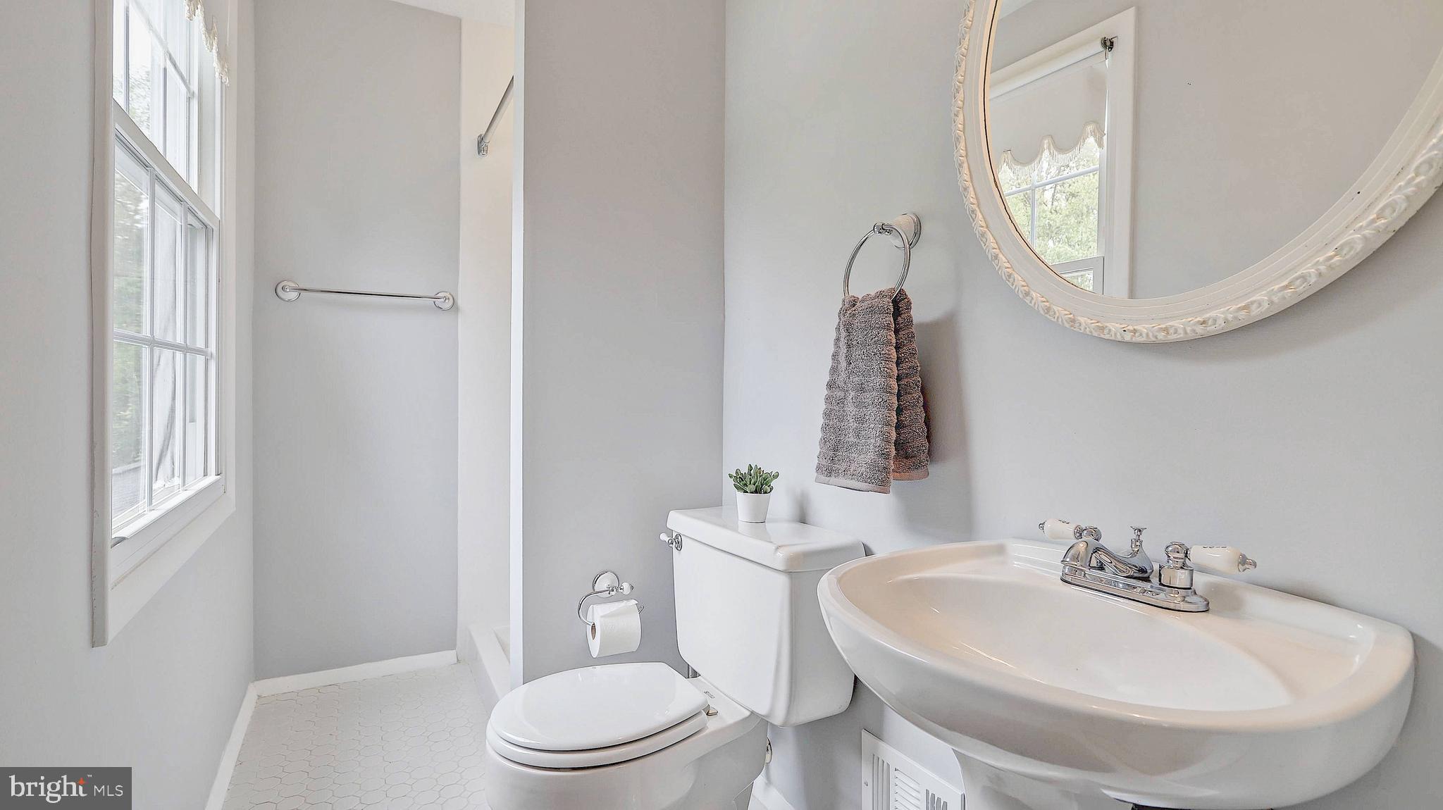 8500 Falling Leaf Road Springfield, VA 22153 - Photo 16 of 23 Master bath.