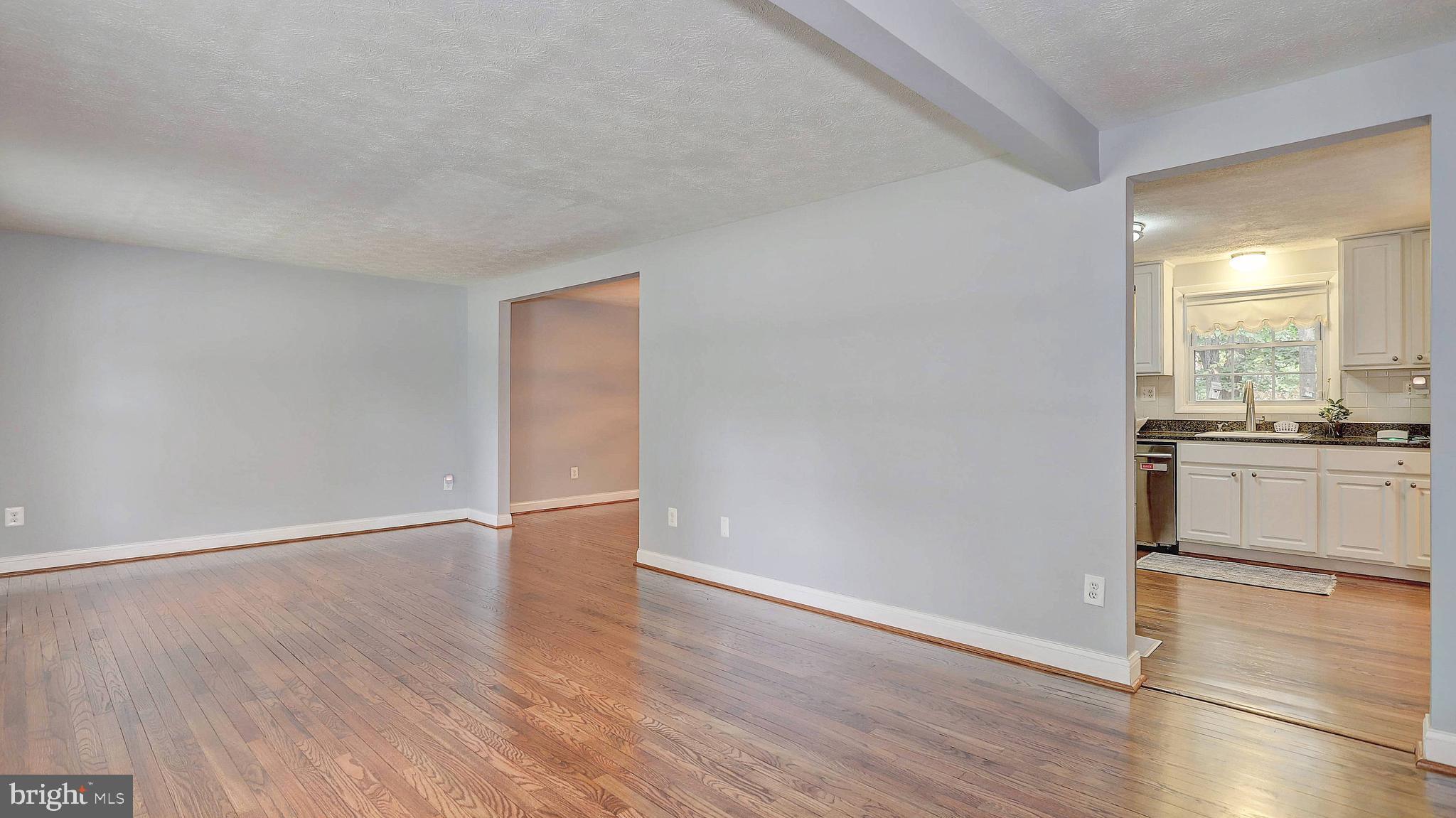 8500 Falling Leaf Road Springfield, VA 22153 - Photo 4 of 23 View from front door into living room.
