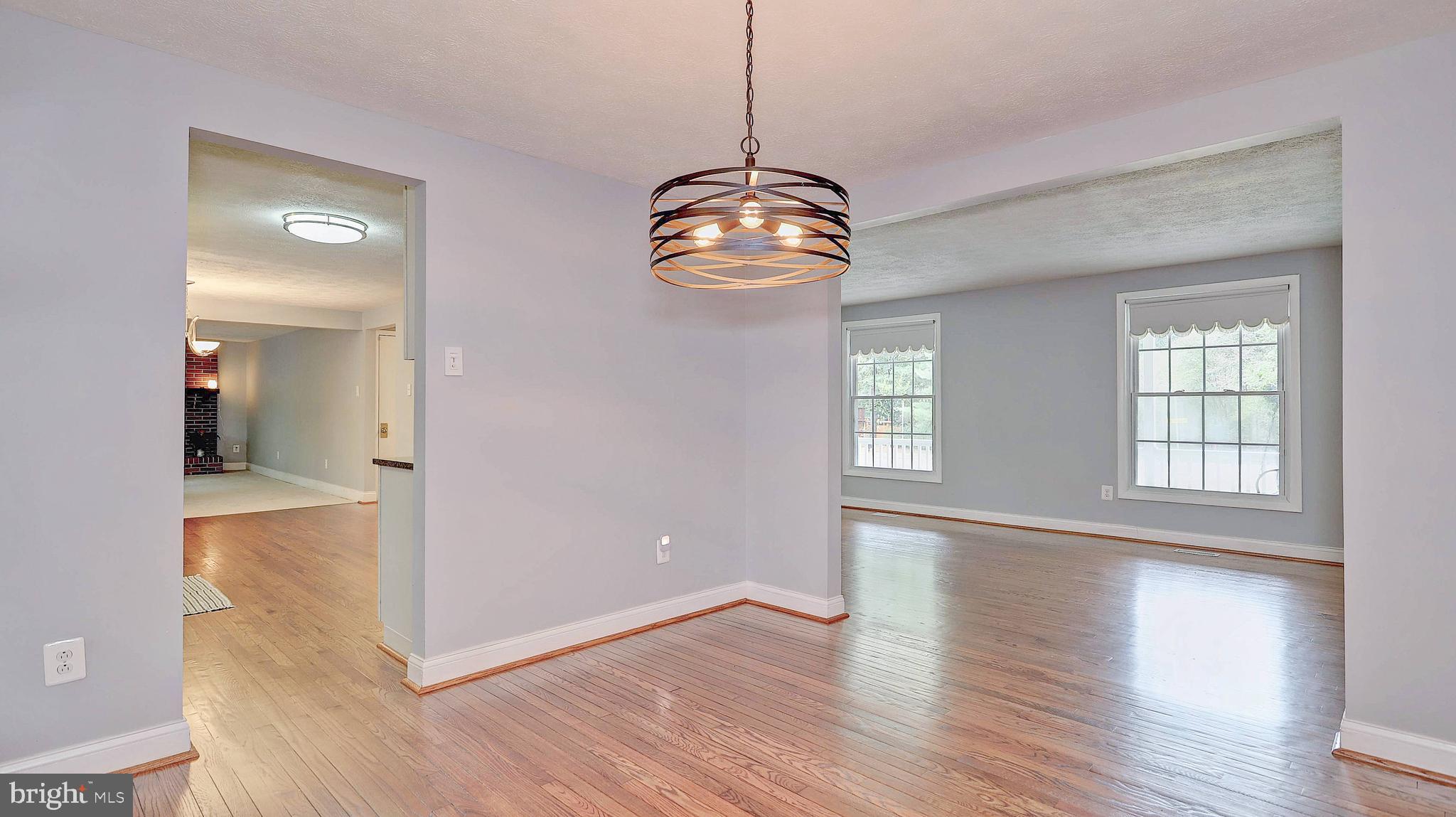 8500 Falling Leaf Road Springfield, VA 22153 - Photo 6 of 23 Dining room.