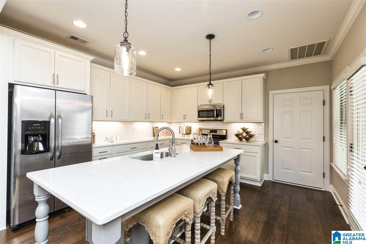6527 Spring Street Trussville, AL 35173 - Photo 12 of 41