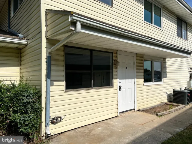 a view of a house entryway