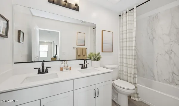 $813,850 | 81 East Windsor Drive, Gilbert, AZ 85296