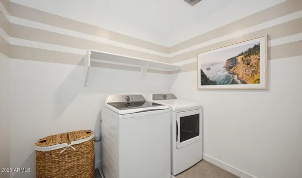 $813,850 | 81 East Windsor Drive, Gilbert, AZ 85296