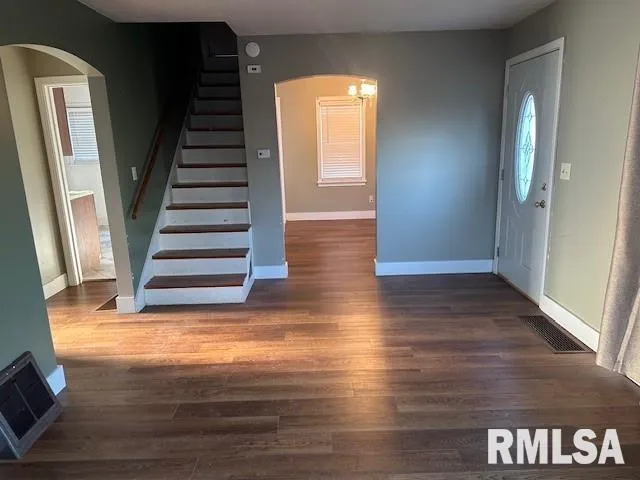 $65,000 | 704 Hawley Avenue, Taylorville, IL 62568