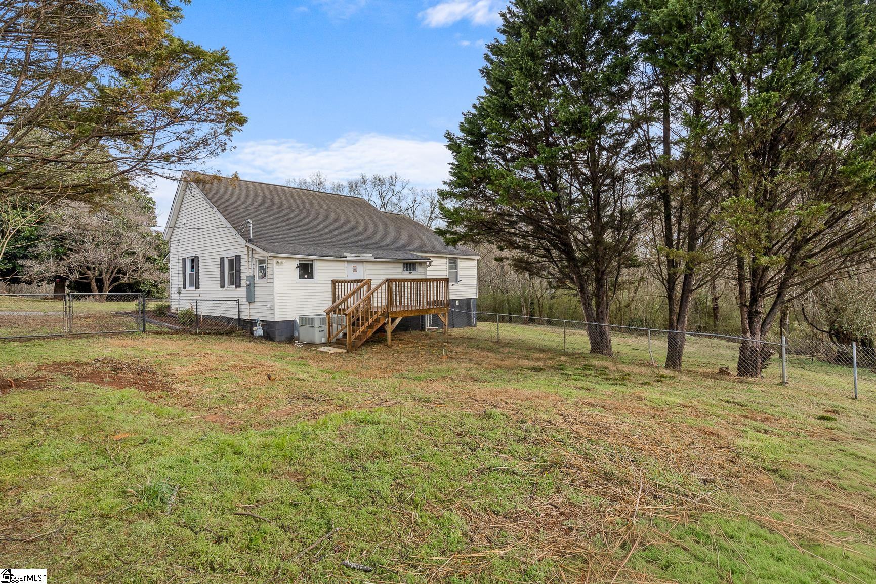 1 Frost Street Pelzer, SC 29669 - Photo 33 of 36