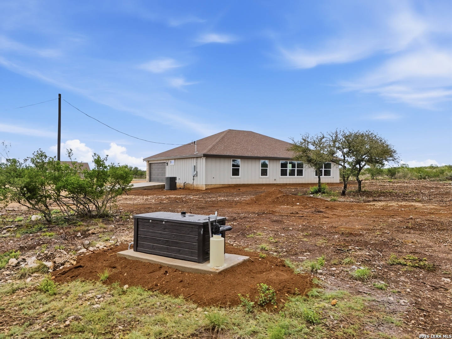 60 Friendship Hills Uvalde, TX 78801 - Photo 8 of 44