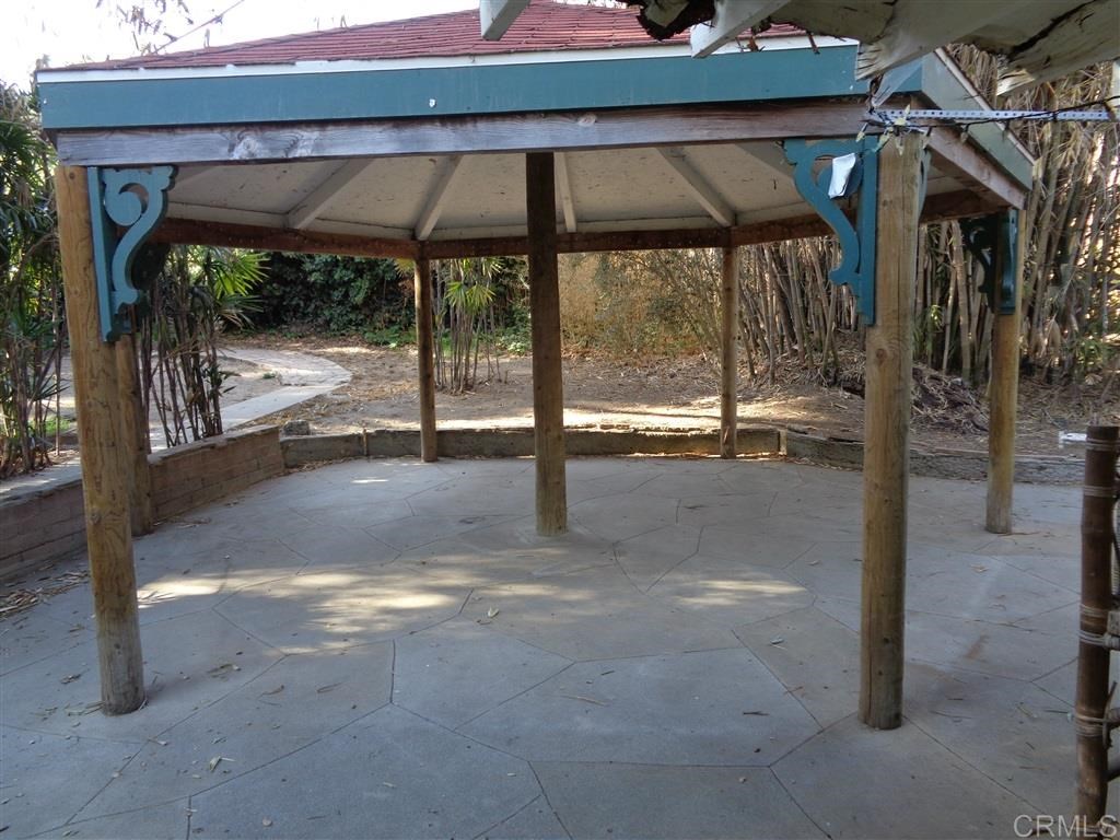 1310 Live Oak Park Road South Fallbrook, CA 92028 - Photo 13 of 25 Gallery Image 13