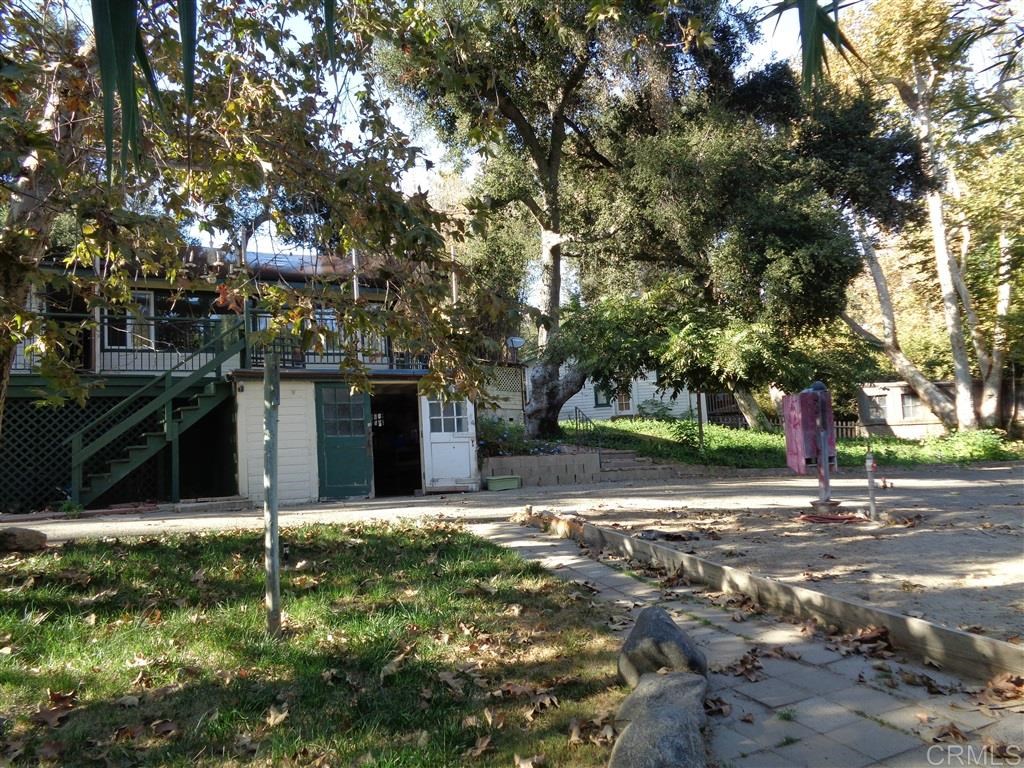 1310 Live Oak Park Road South Fallbrook, CA 92028 - Photo 16 of 25 Gallery Image 16