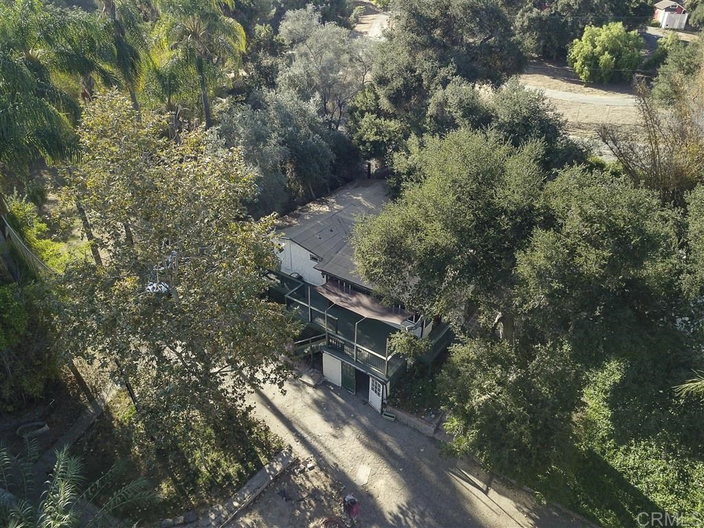 1310 Live Oak Park Road South Fallbrook, CA 92028 - Photo 22 of 25 Gallery Image 22