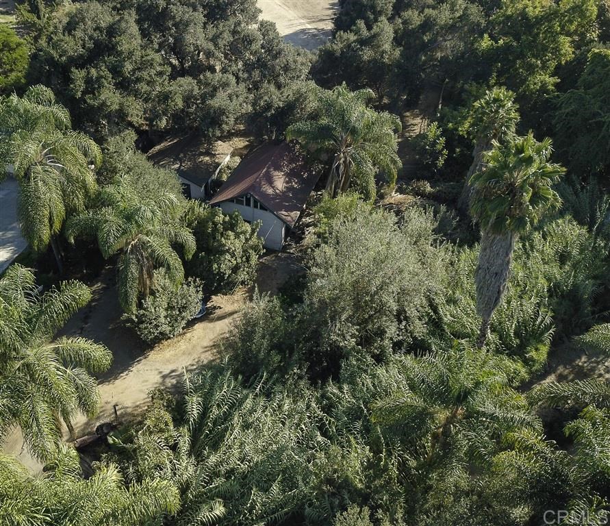 1310 Live Oak Park Road South Fallbrook, CA 92028 - Photo 24 of 25 Gallery Image 24