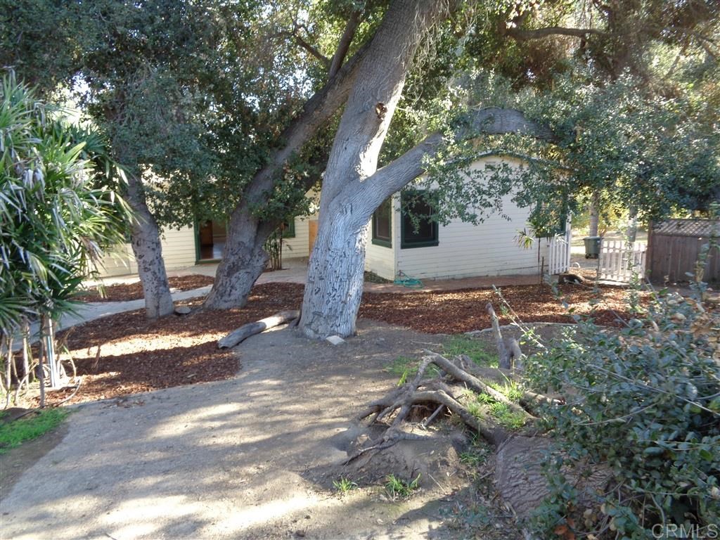 1310 Live Oak Park Road South Fallbrook, CA 92028 - Photo 6 of 25 Gallery Image 6