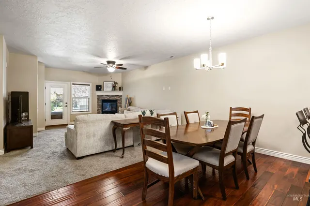 $425,000 | 1653 East Horse Creek Court, Meridian, ID 83642