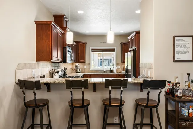 $425,000 | 1653 East Horse Creek Court, Meridian, ID 83642