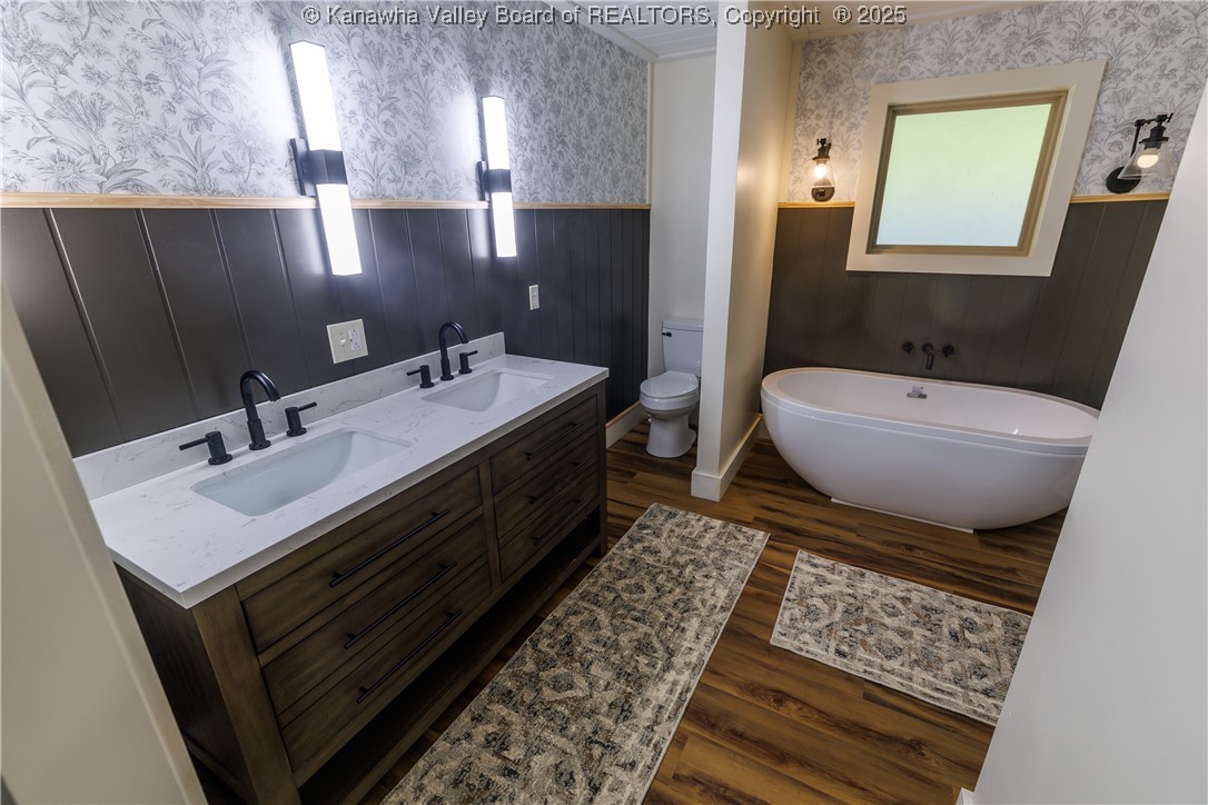 352 Hidden Valley Road Chapmanville, WV 25508 - Photo 12 of 46 Gallery Image 12