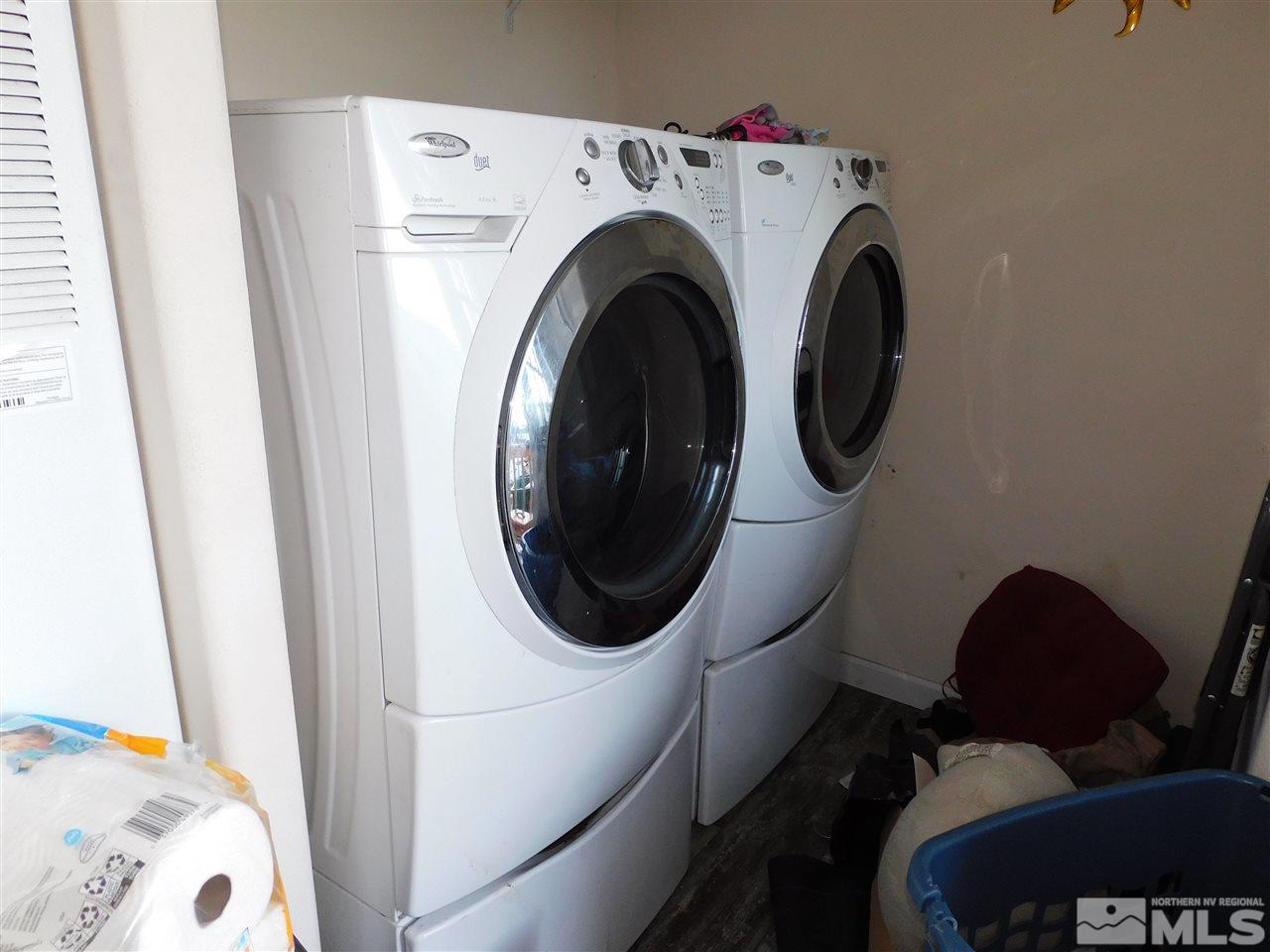 17875 Fantail Circle Reno, NV 89508 - Photo 14 of 15 a utility room with dryer and washer