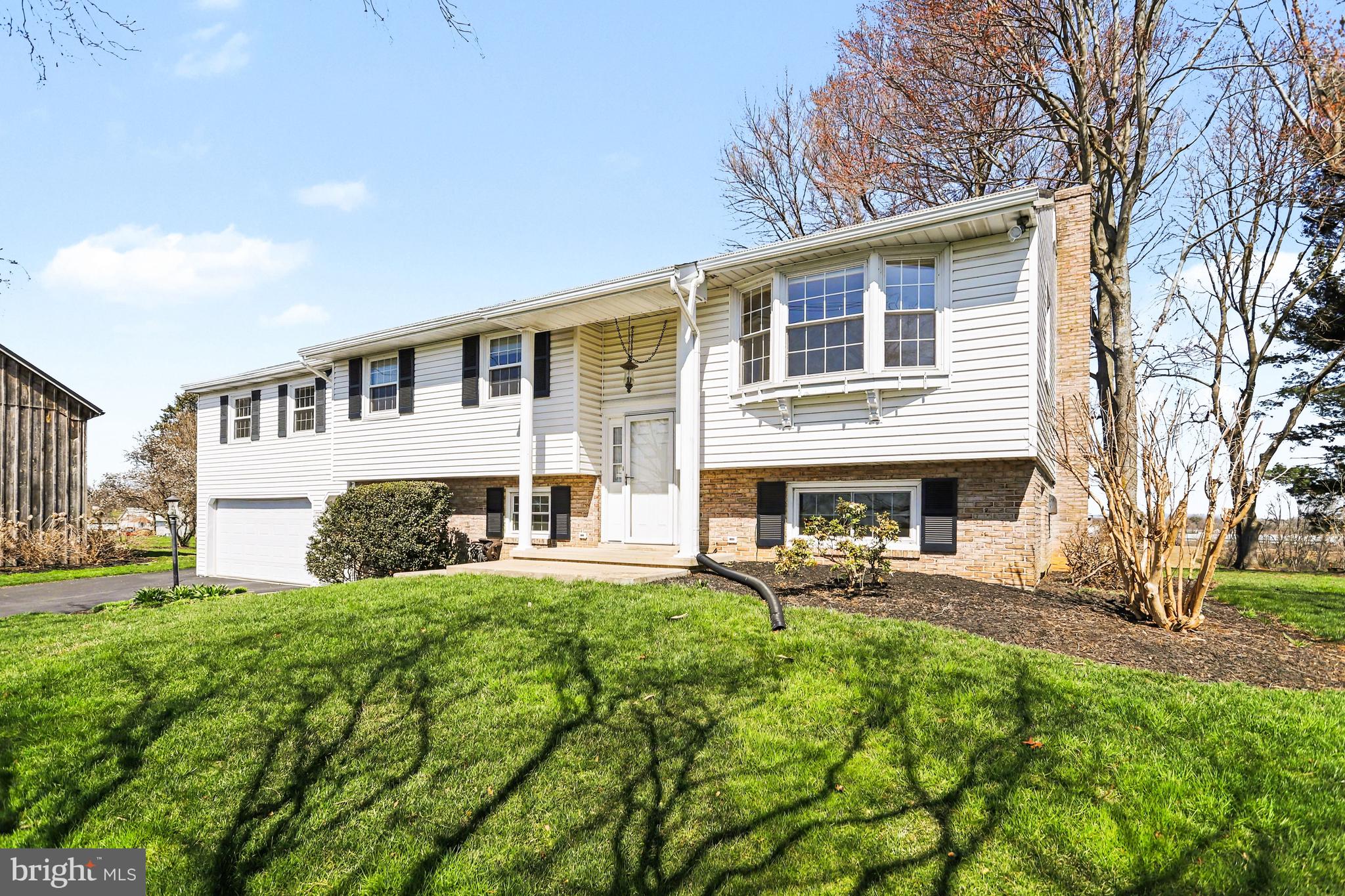 3072 Miller Road Washington Boro, PA 17582 - Photo 3 of 59