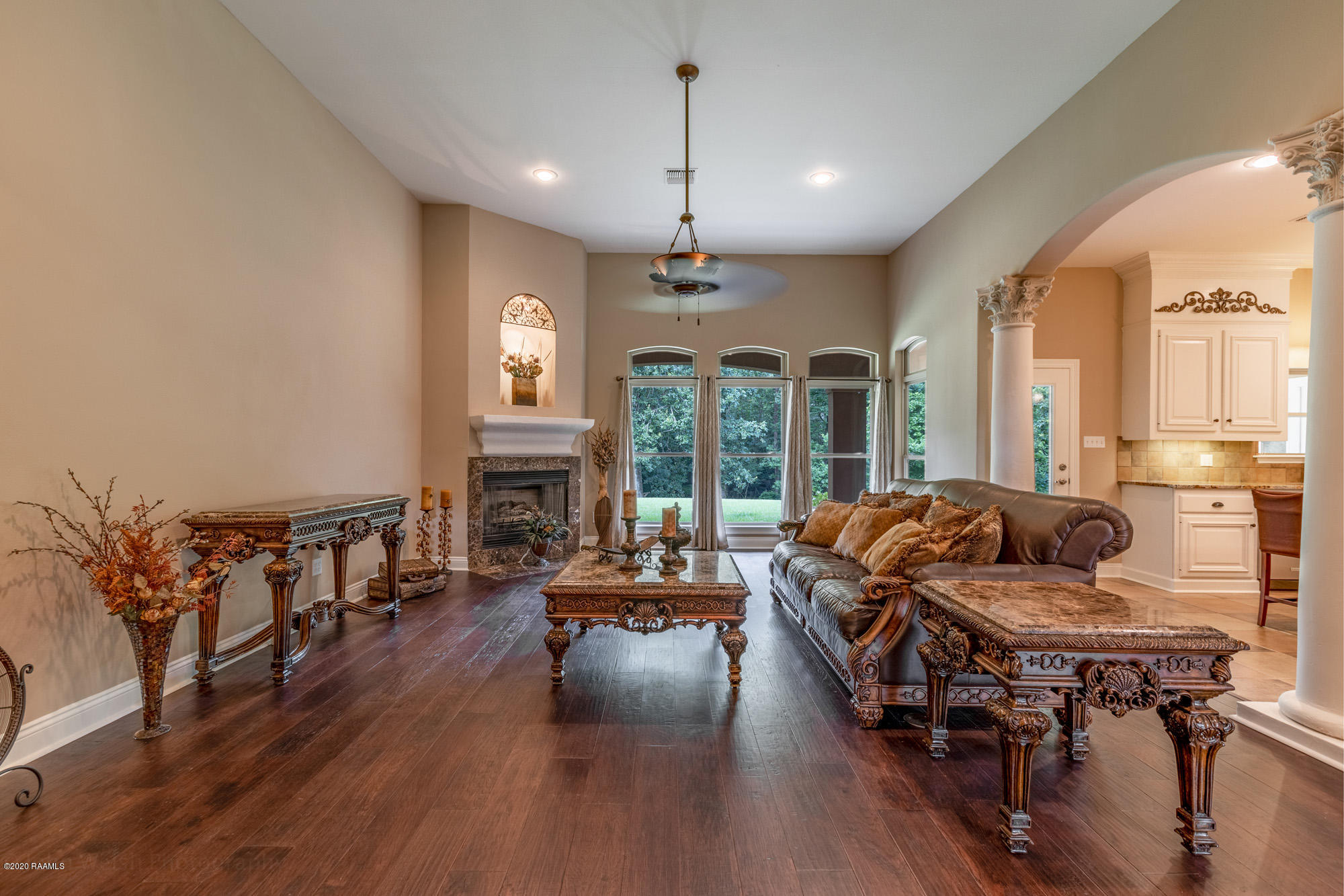 6208 Viator Road Maurice, LA 70555 - Photo 11 of 33 Living Room_