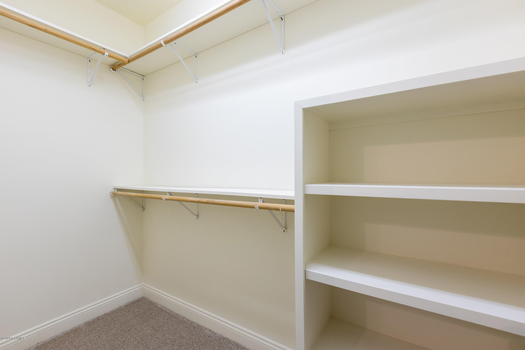 6208 Viator Road Maurice, LA 70555 - Photo 25 of 33 Guest Bedroom 1 Closet_
