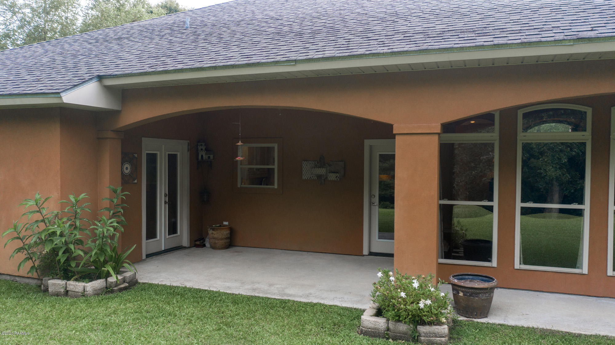 6208 Viator Road Maurice, LA 70555 - Photo 31 of 33 Back Porch_