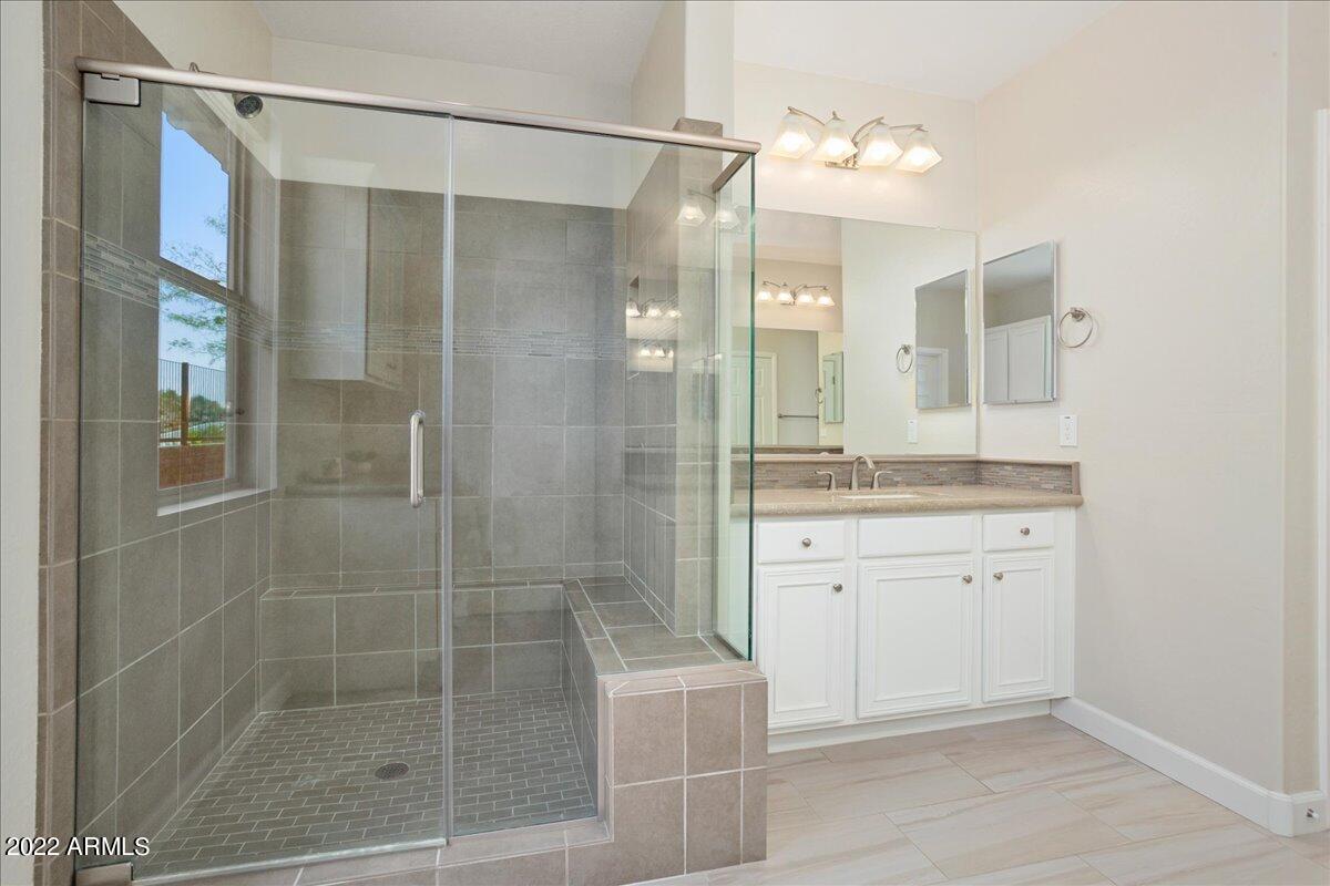 3425 Rising Sun Ridge Wickenburg, AZ 85390 - Photo 21 of 38 Owners Bath