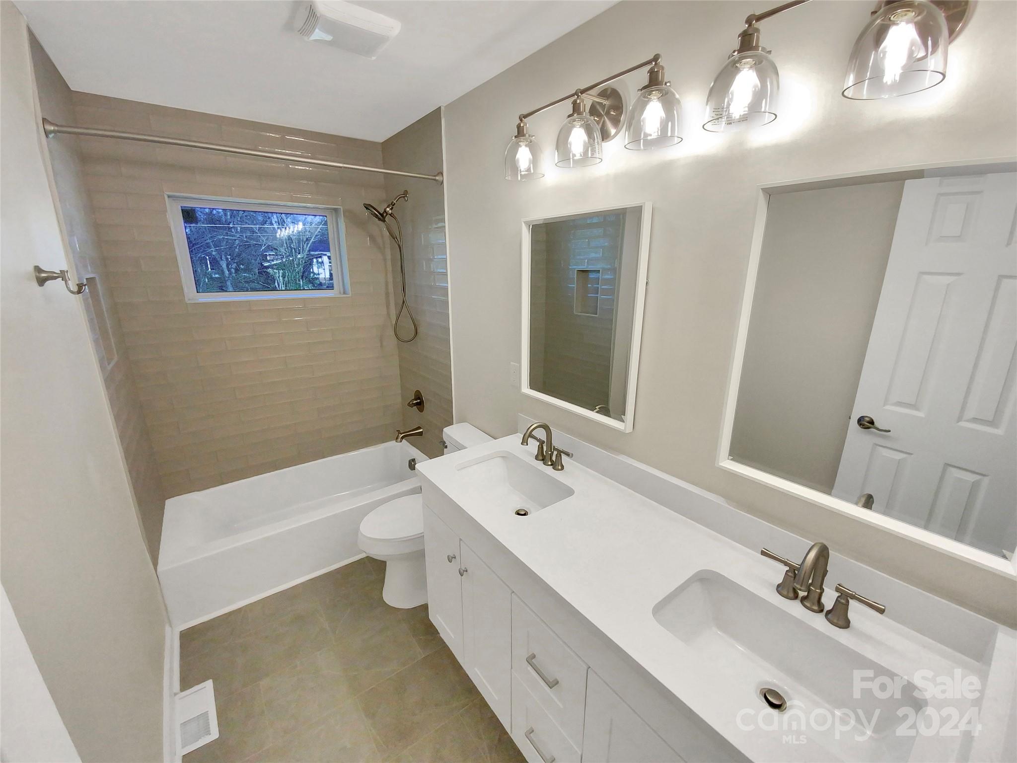 4307 Colebrook Road Charlotte, NC 28215 - Photo 15 of 19 Gallery Image 15