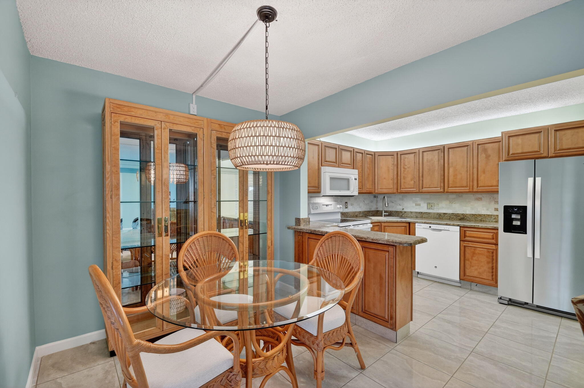 310 Pine Ridge Circle, Unit B1 Greenacres, FL 33463 - Photo 12 of 40 13-web-or-mls-DSC_2803