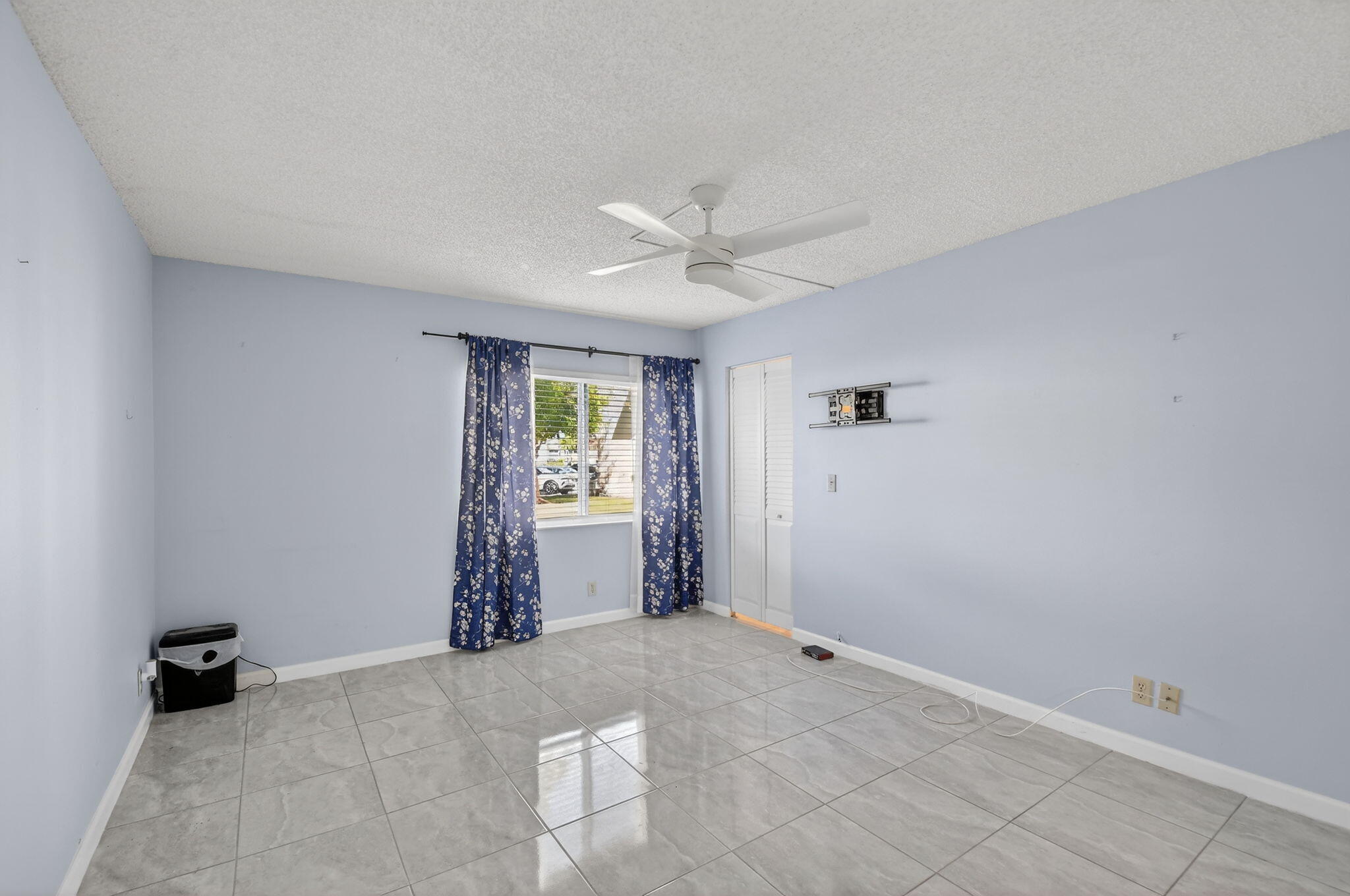 310 Pine Ridge Circle, Unit B1 Greenacres, FL 33463 - Photo 20 of 40 21-web-or-mls-DSC_2855