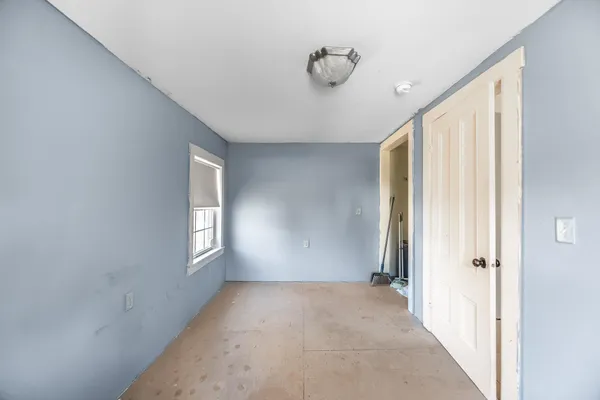 $175,000 | 36 Northern Avenue, Hampden, ME 04444
