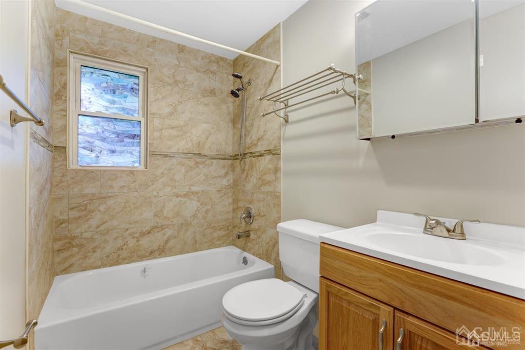 741 Front Street Dunellen, NJ 08812 - Photo 19 of 24 Gallery Image 19