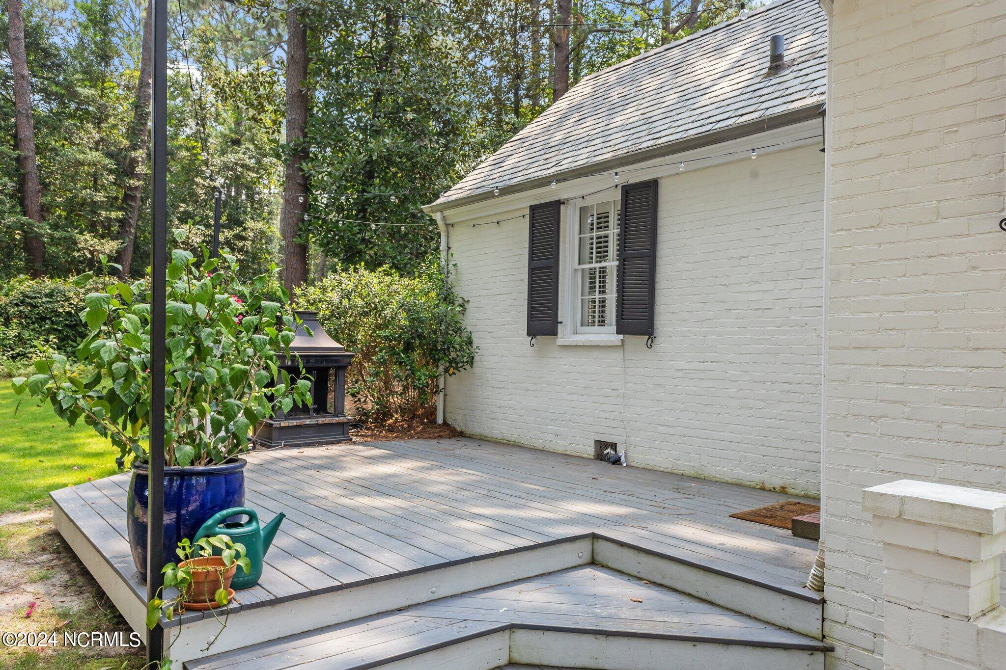 170 South Ridge Street Southern Pines, NC 28387 - Photo 33 of 37 39-web-or-mls-707A9520