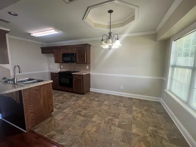 $1,450 | 9132 Bernadette Lane, Shreveport, LA 71118