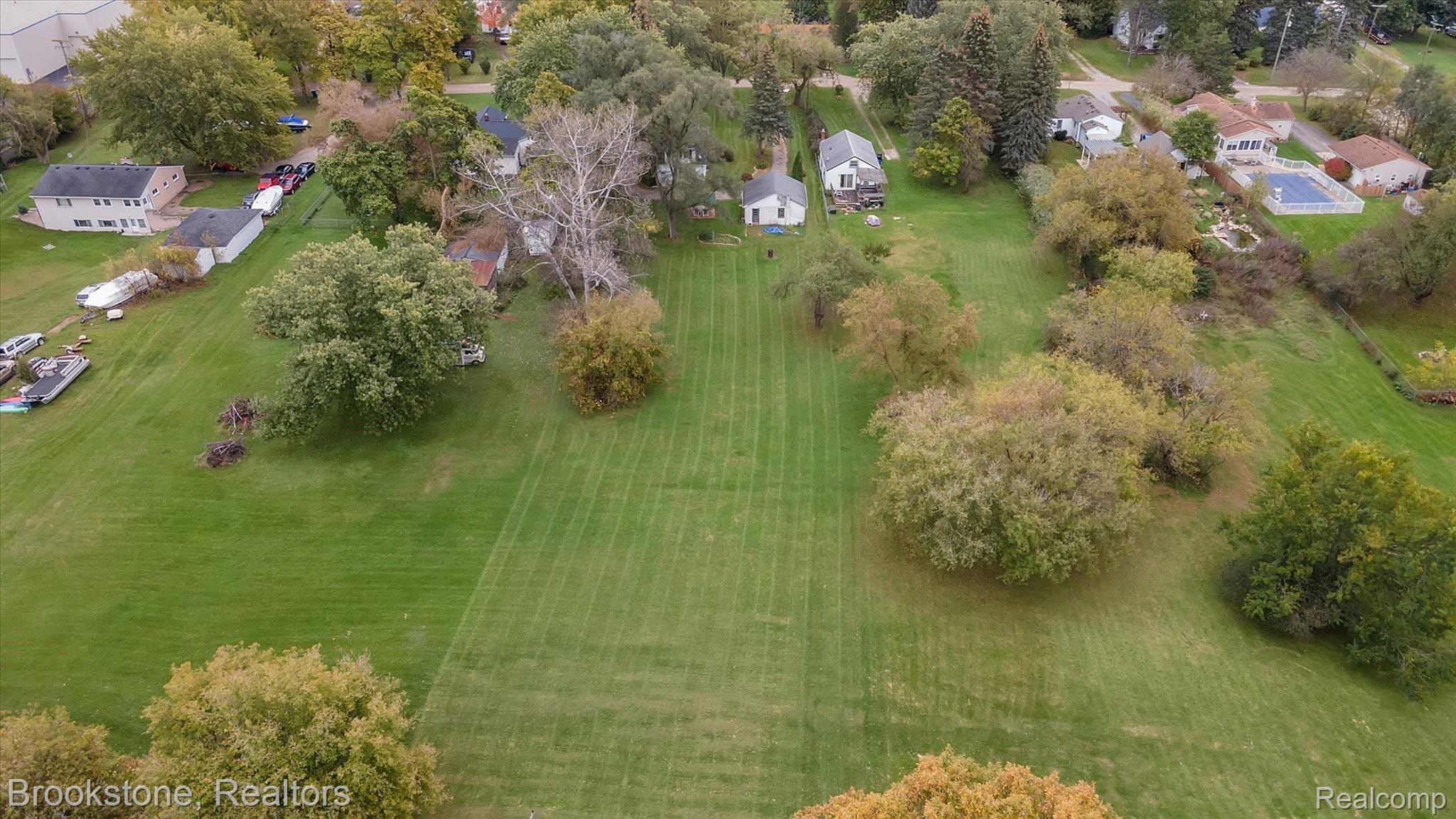 2820 Grant Road Rochester, MI 48309 - Photo 55 of 55 55-2820 Grant Drone-windowstill-realestate-photography-12.jpg